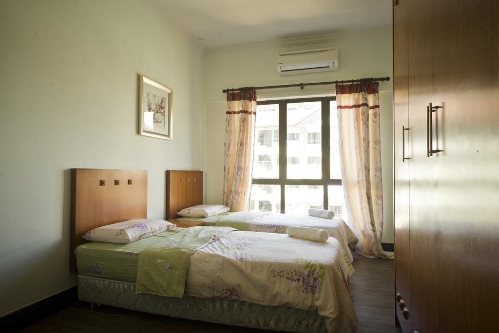 Nana Marina Court Apartment Kota Kinabalu Exterior photo