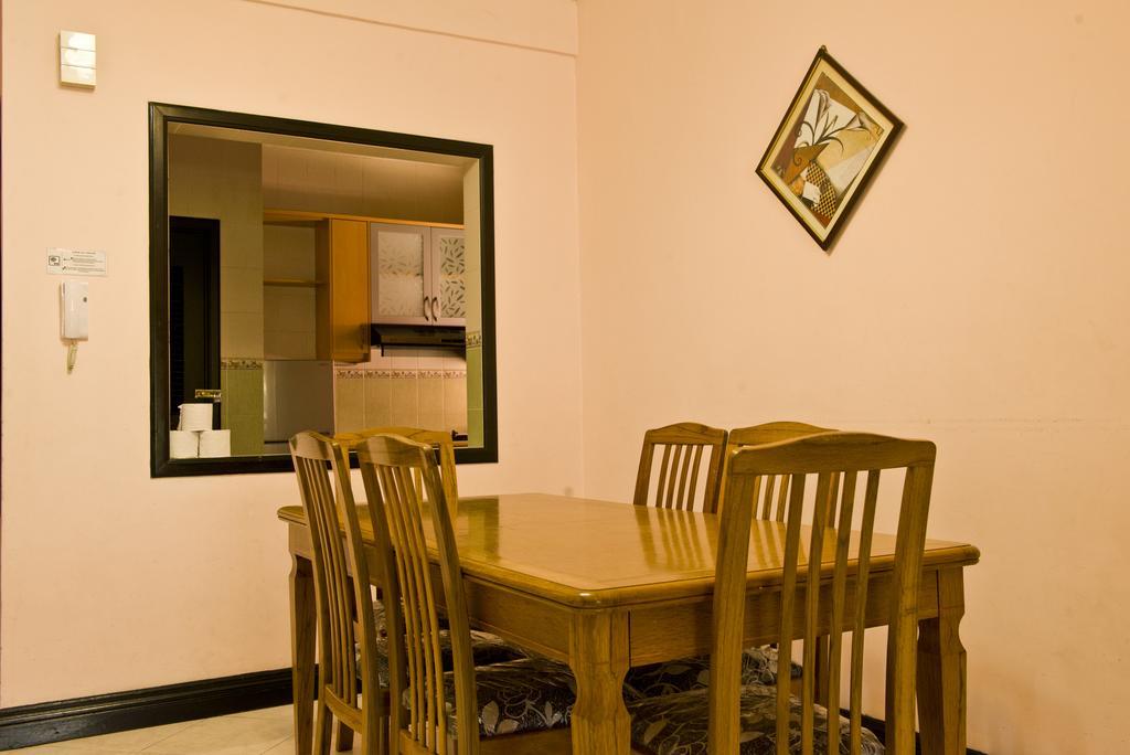 Nana Marina Court Apartment Kota Kinabalu Exterior photo