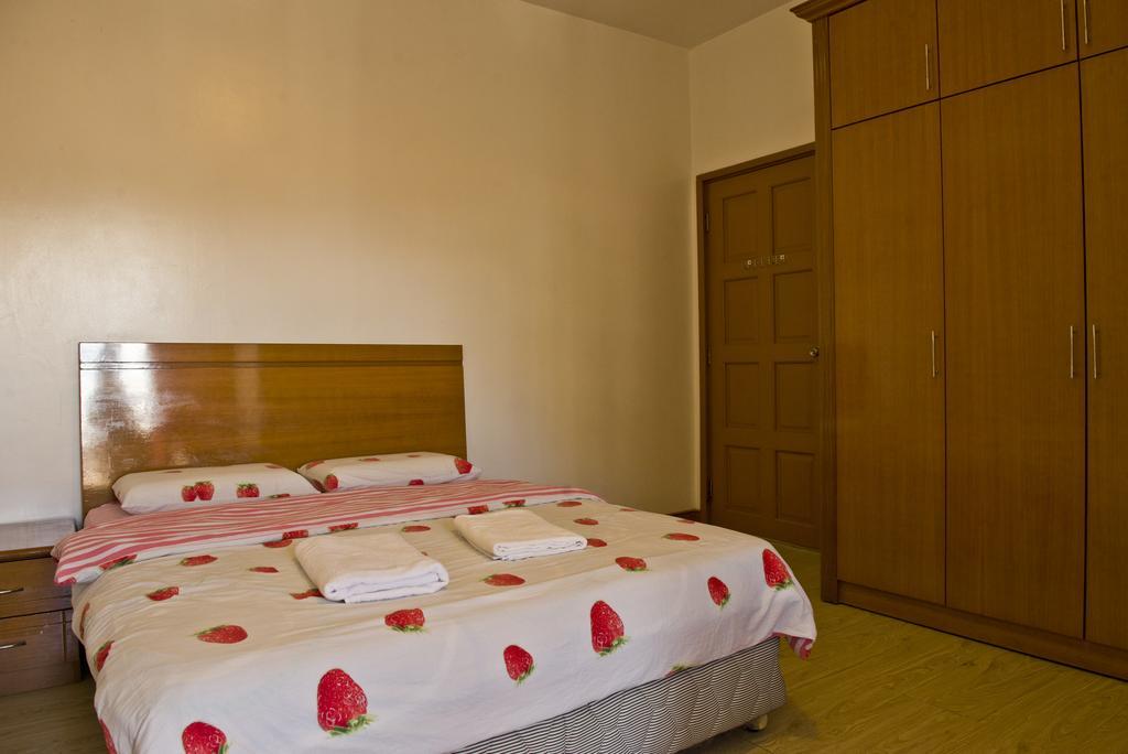 Nana Marina Court Apartment Kota Kinabalu Exterior photo